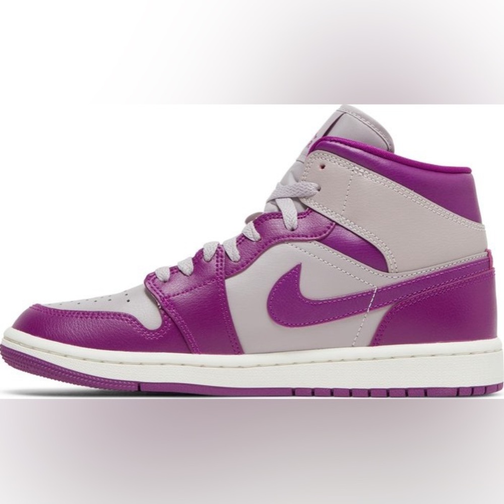 Air Jordan 1 Mid 'Magenta' Air - Picture 5 of 5